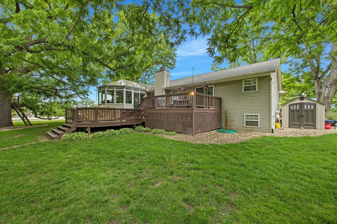 Photo of 1297 N Forrest Drive