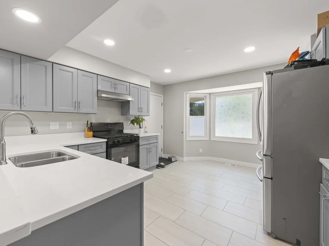 Photo of 972 Westgate Drive