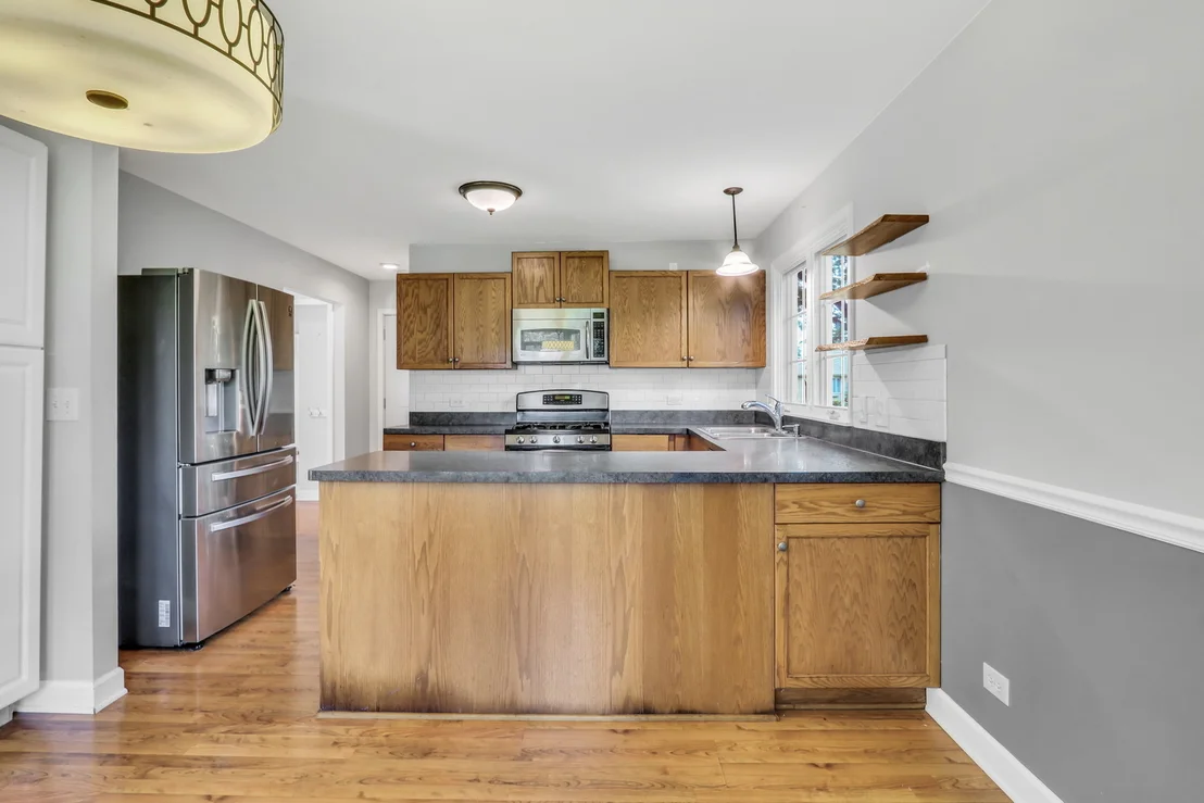 Photo of 1612 N Leonard Avenue