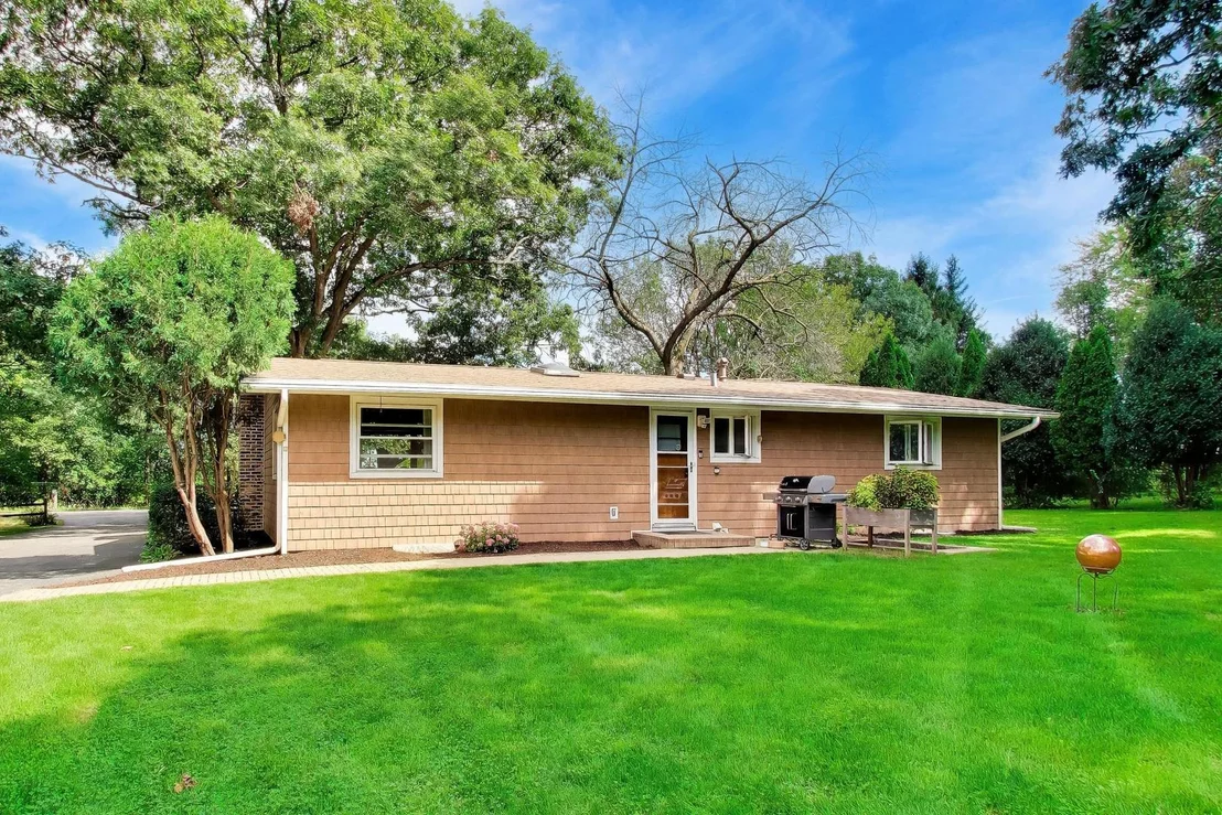 Photo of 26980 N Fairfield Road