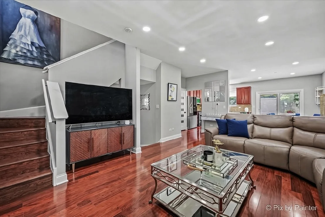 Photo of 512 Littleton Trail