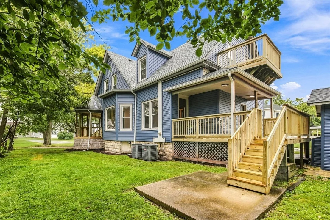 Photo of 417 BUELL Avenue