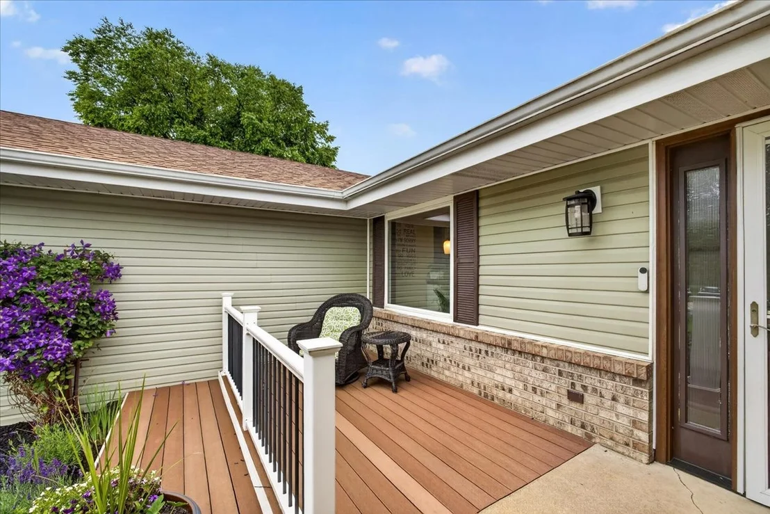 Photo of 864 Campton Drive