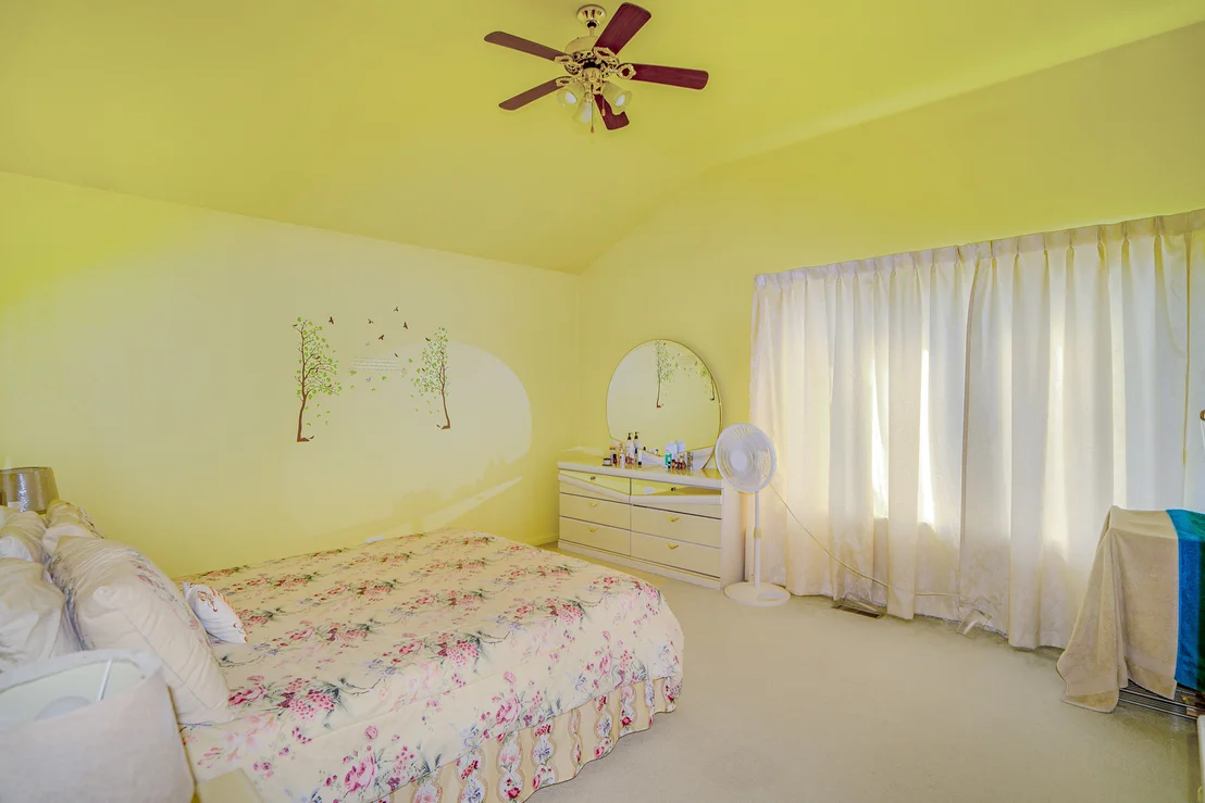 Photo of 384 S Clearview Circle