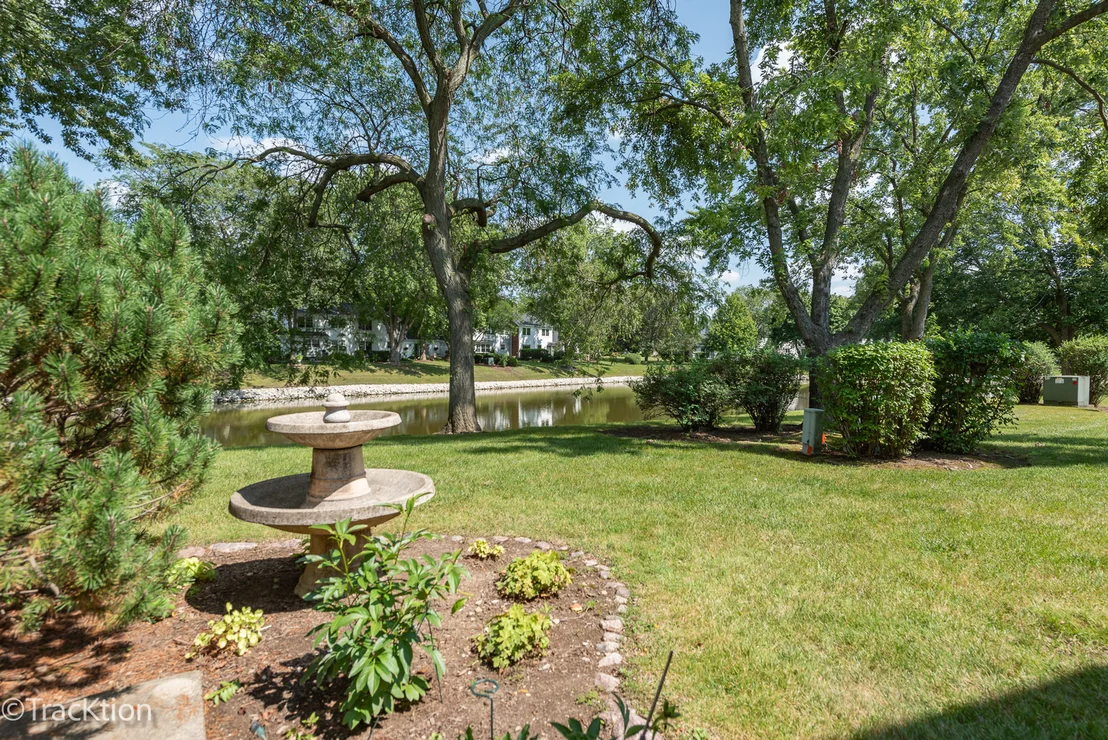 Photo of 1229 W Bauer Road