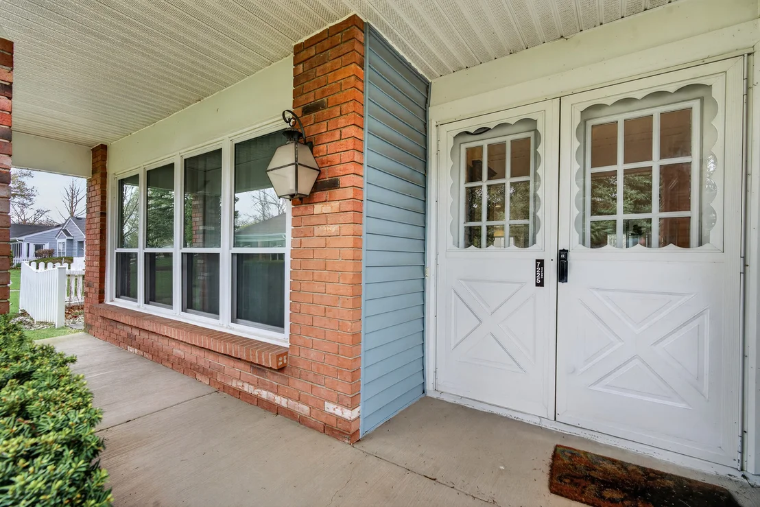 Photo of 7225 Oxford Circle