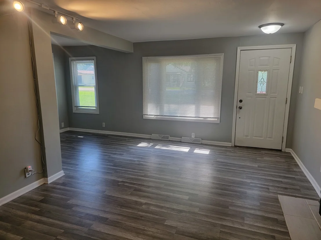 Photo of 810 Southside Avenue