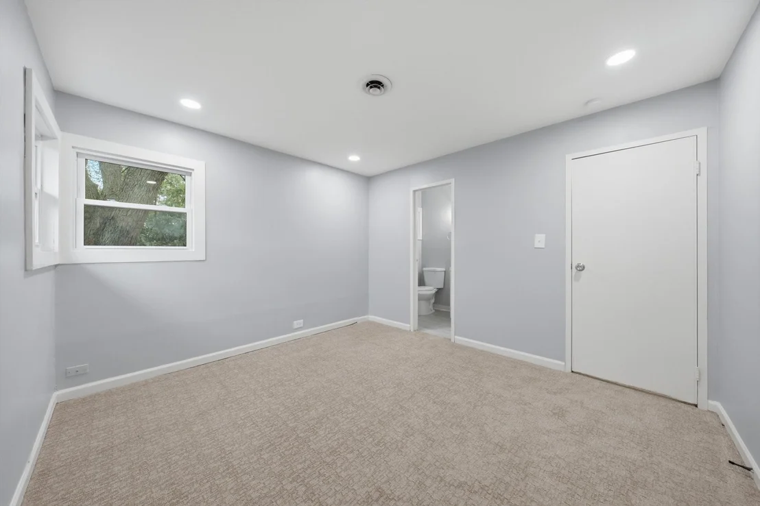 Photo of 275 Rich Road