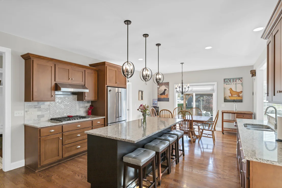 Photo of 3679 Broadleaf Avenue