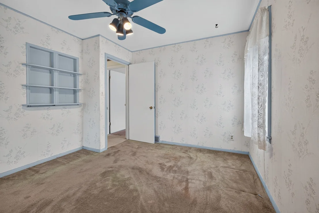 Photo of 405 Warren Avenue