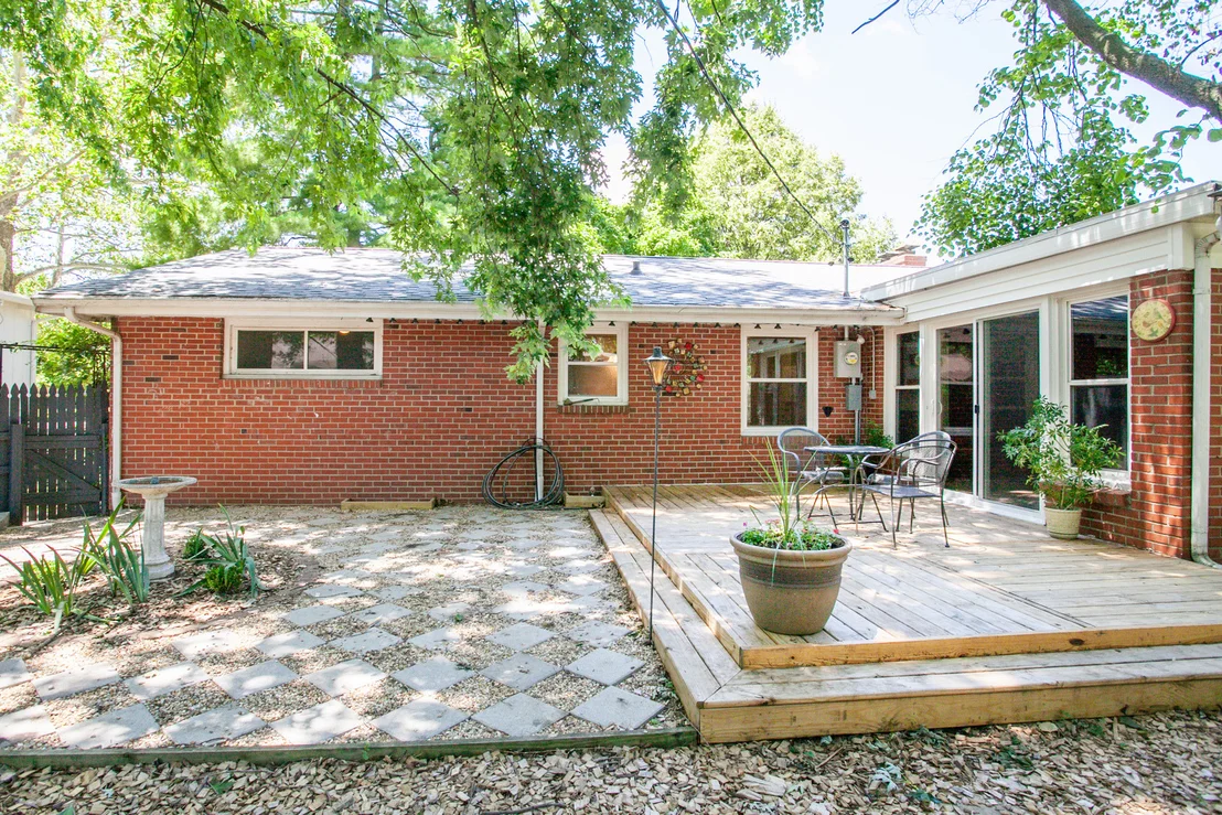 Photo of 9 Riser Avenue