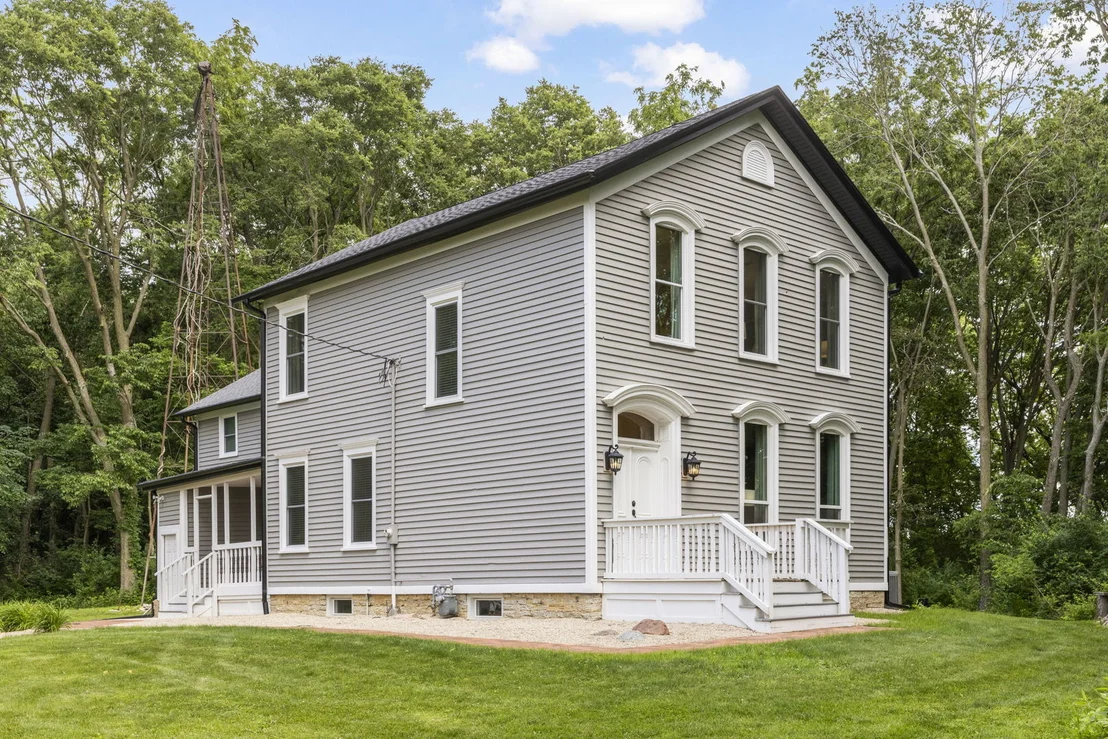 Photo of 7479 Grove Road