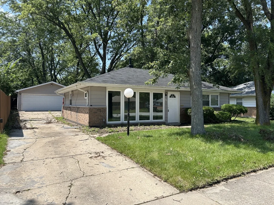 Photo of 363 Blackhawk Drive