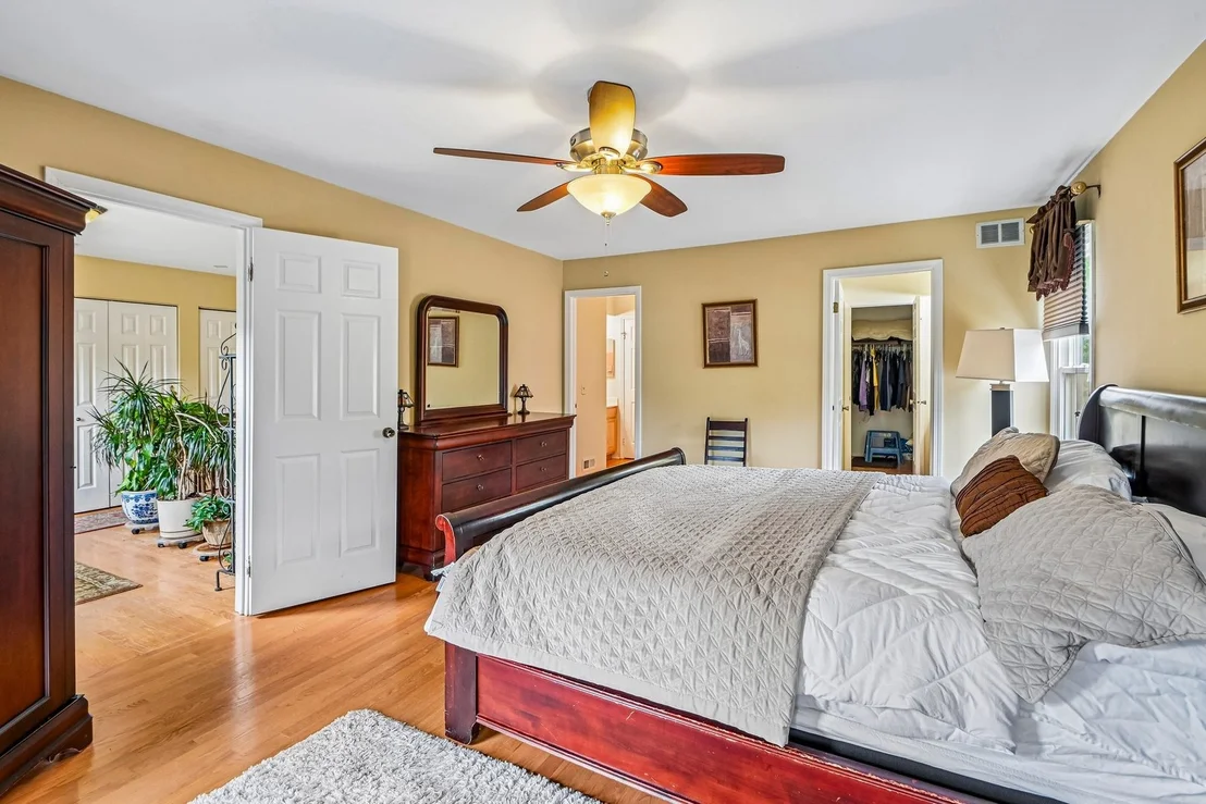 Photo of 214 Carmelhead Lane