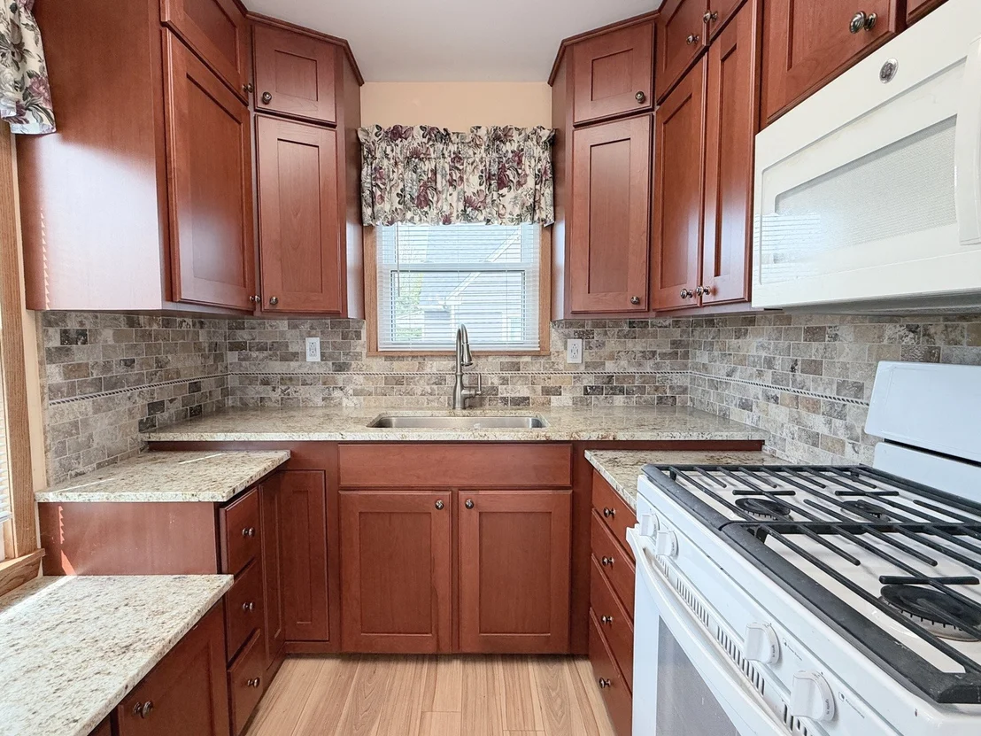 Photo of 700 Warrior Drive
