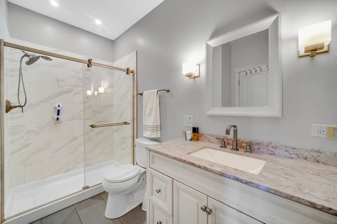 Photo of 720 Viewpointe Drive