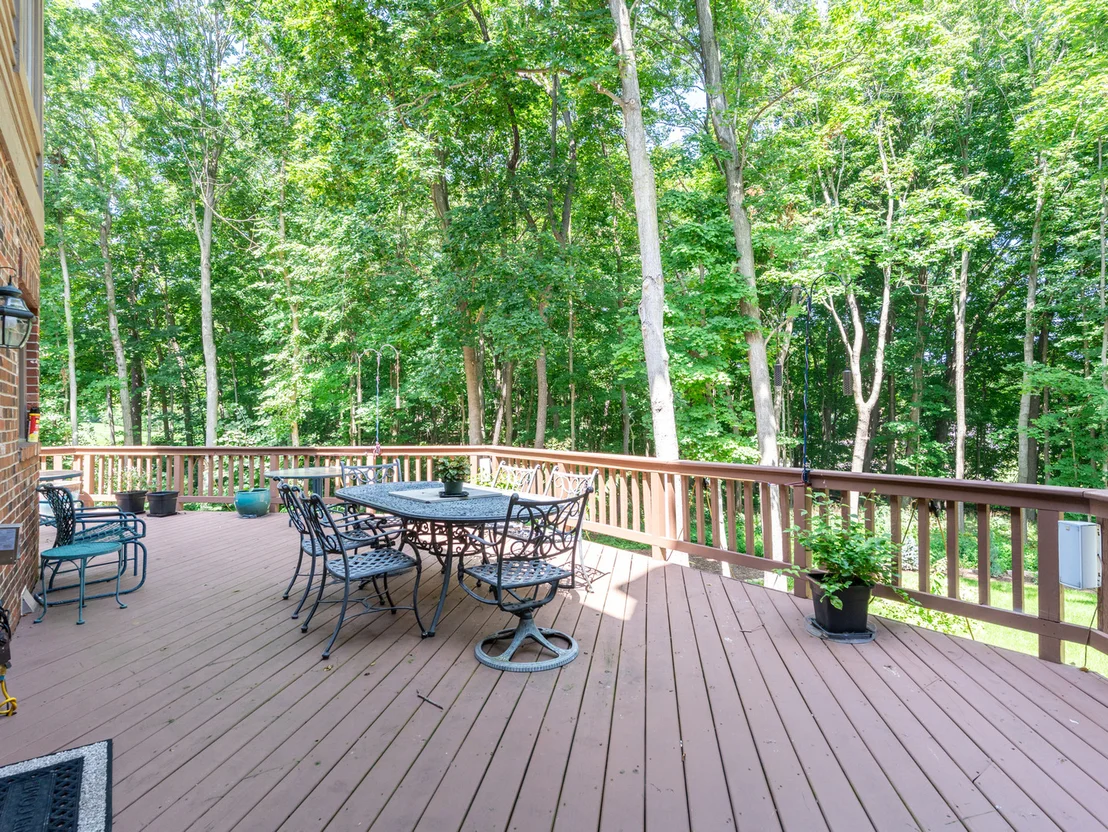 Photo of 818 Fox Glen Drive