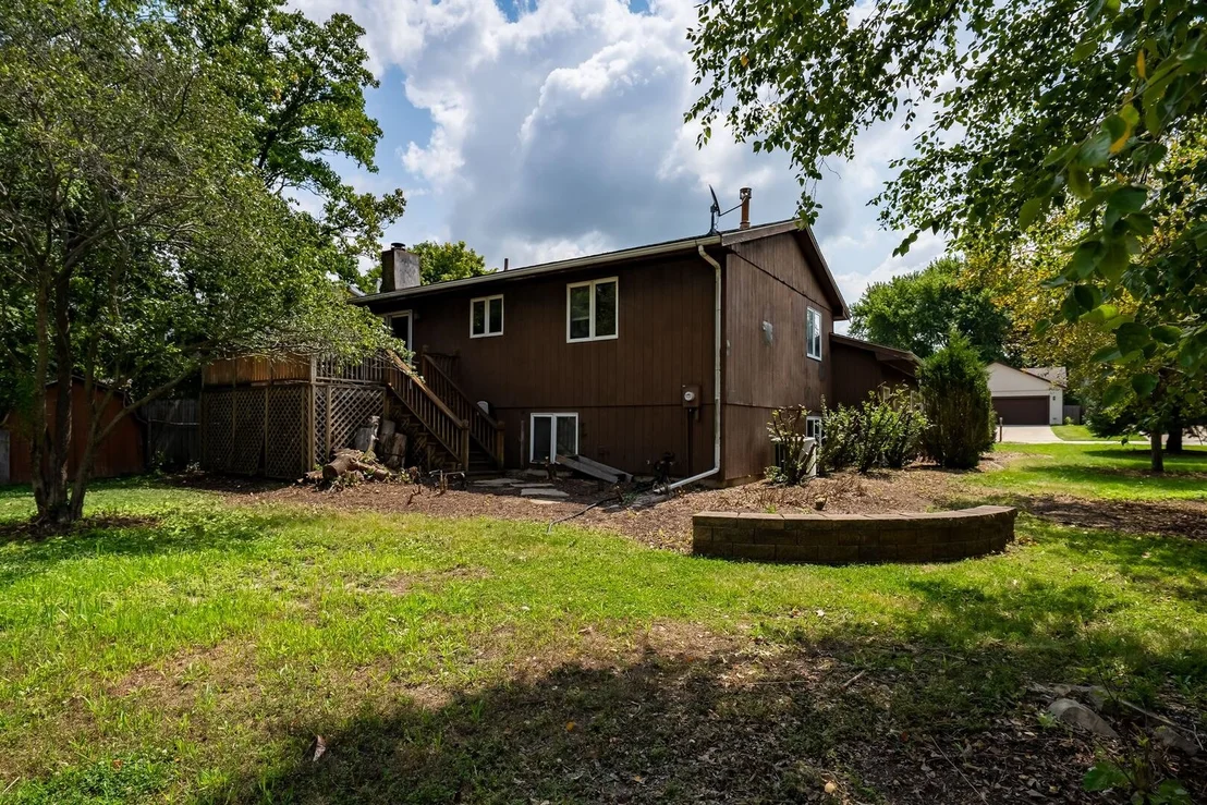 Photo of 2107 Woodhavens Drive