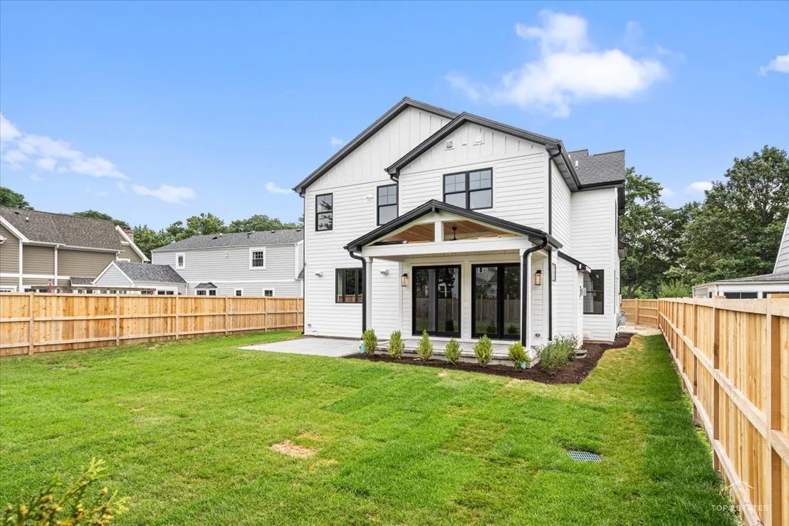 Photo of 1112 Cedar Lane