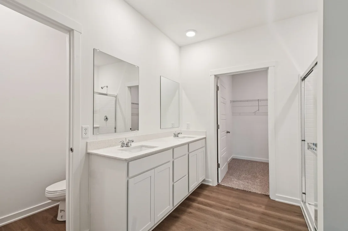 Photo of 6455 maple glen Drive