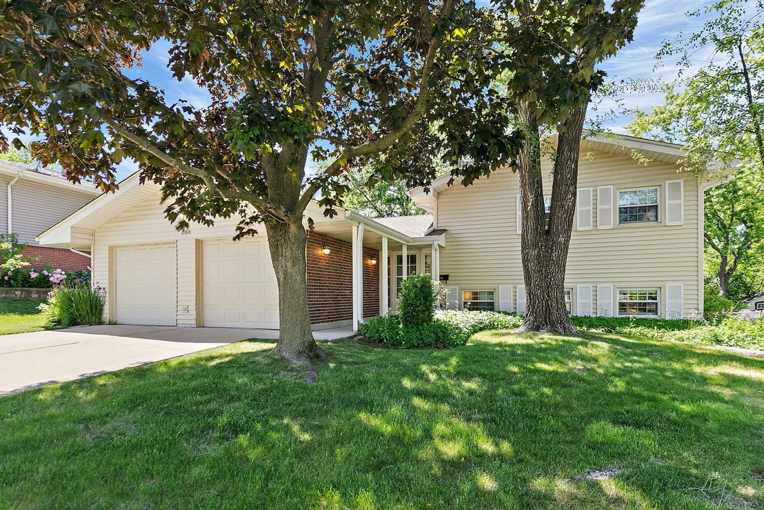 Photo of 1150 Glen Lane