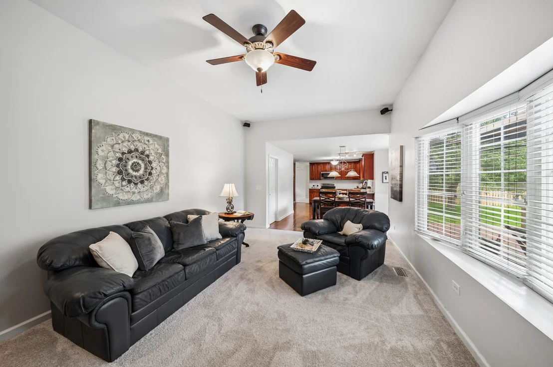 Photo of 567 Lakeview Drive