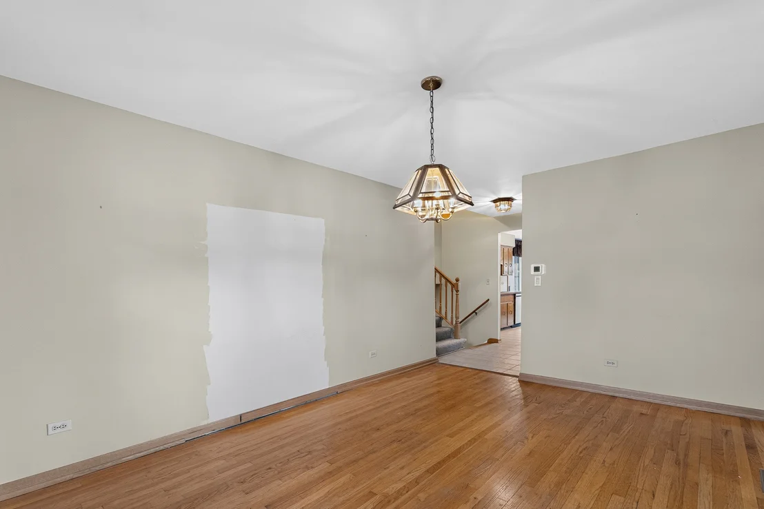 Photo of 7305 Summit Road