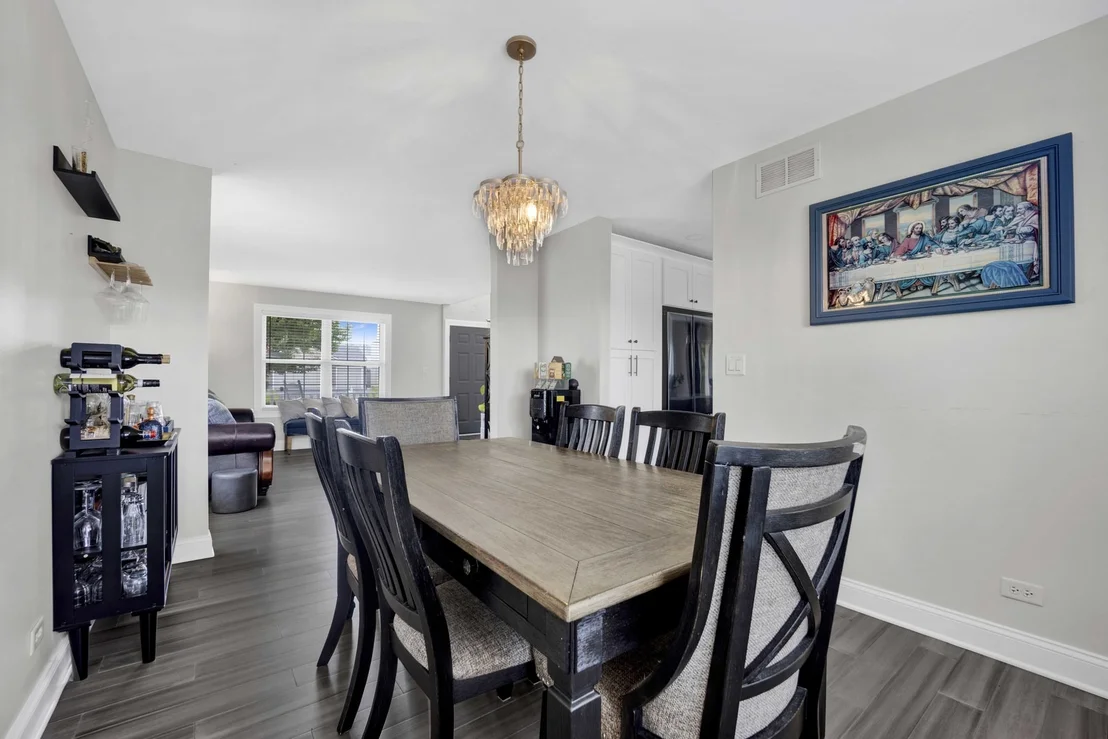 Photo of 6909 Twin Falls Drive