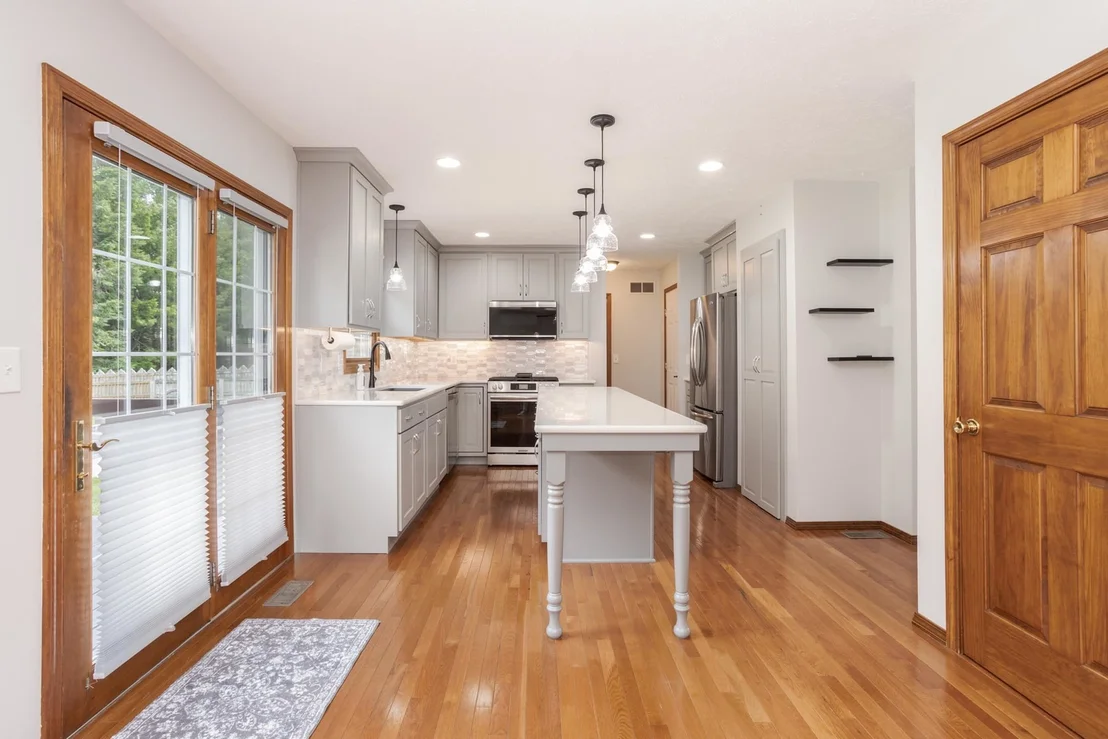Photo of 814 Landau Lane