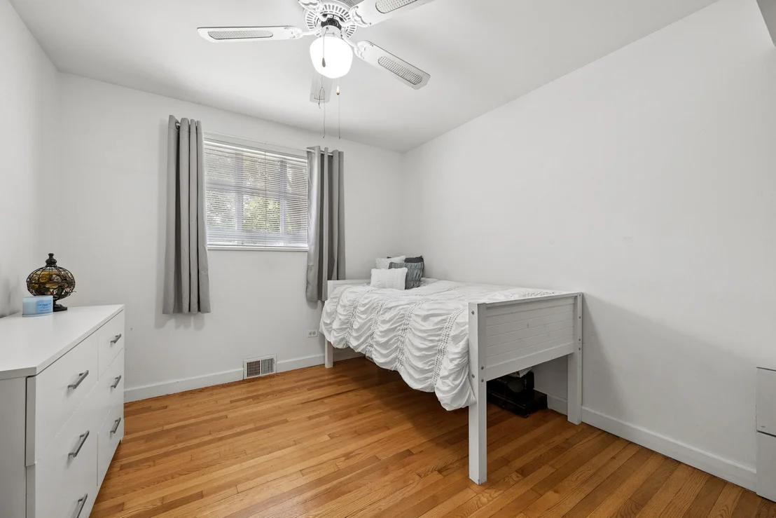 Photo of 99 Fox Lane