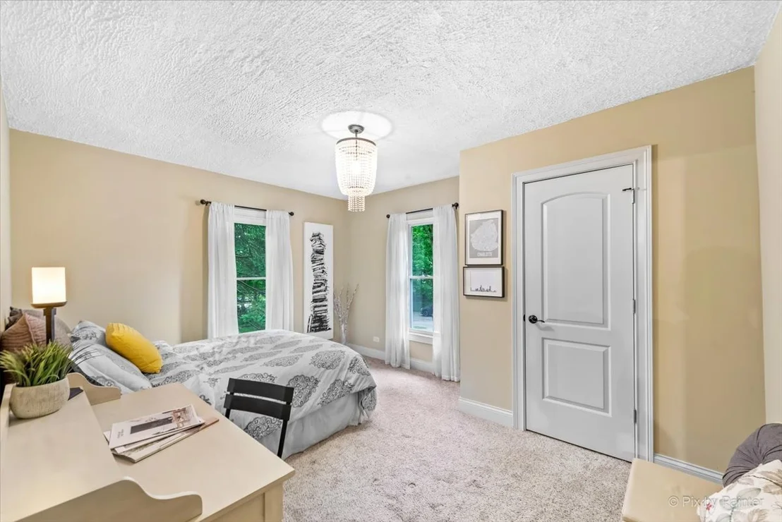 Photo of 412 Oak Street
