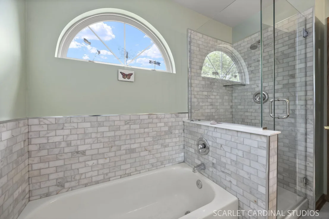 Photo of 127 Forestview Lane