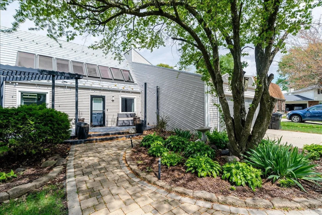 Photo of 6 Kenfield Circle