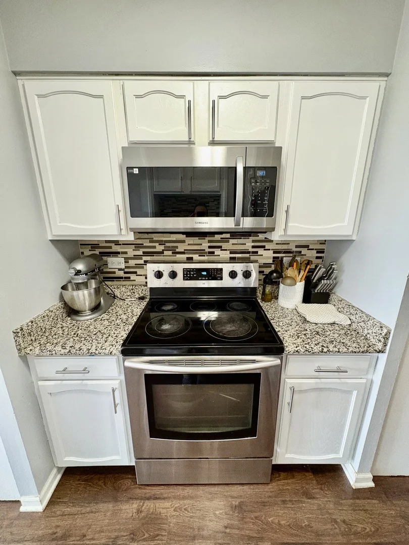 Photo of Unit 409 at 701 Forum Square