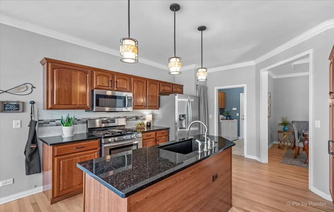 Photo of 924 Viewpointe Drive