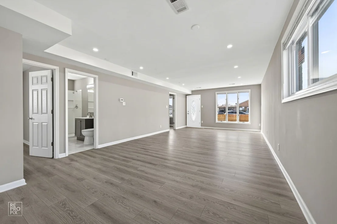 Photo of 4680 W 83rd Street