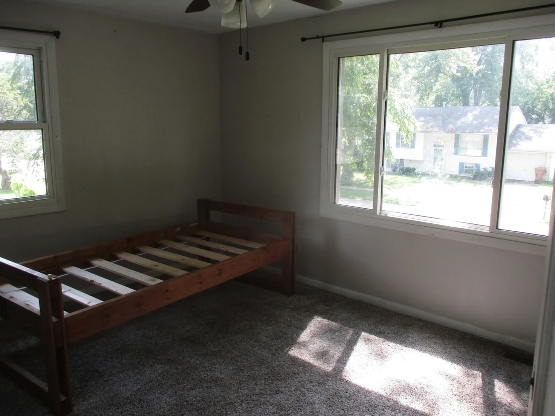 Photo of 810 Centennial Drive