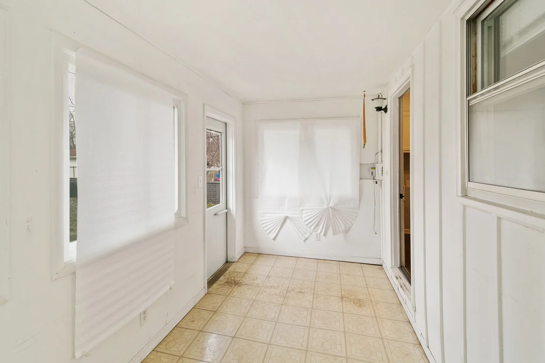 Photo of 3636 EMERALD Avenue