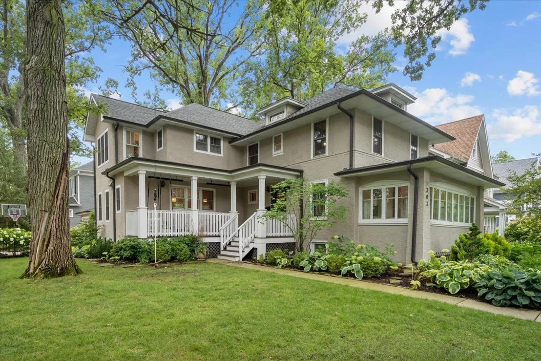Photo of 1303 Maple Avenue