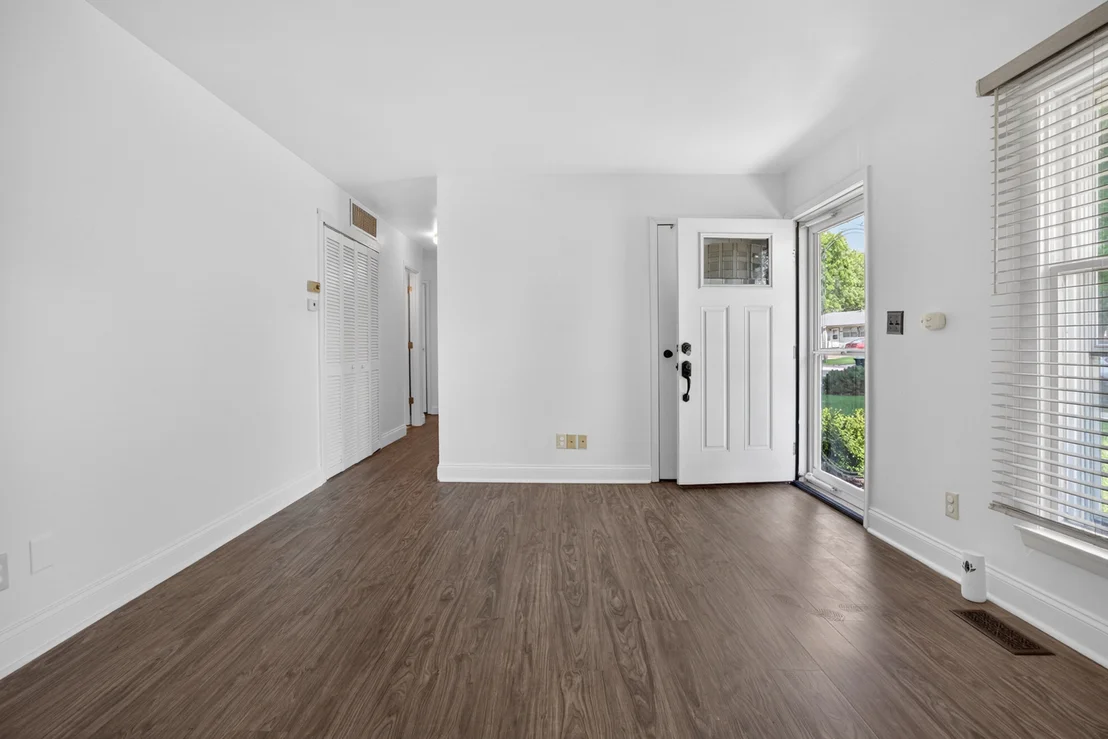 Photo of 1411 Dillon Drive