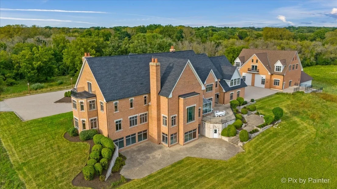 Photo of 5N719 Castle Drive