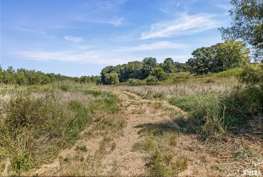 Photo of 520 DEERFIELD Road