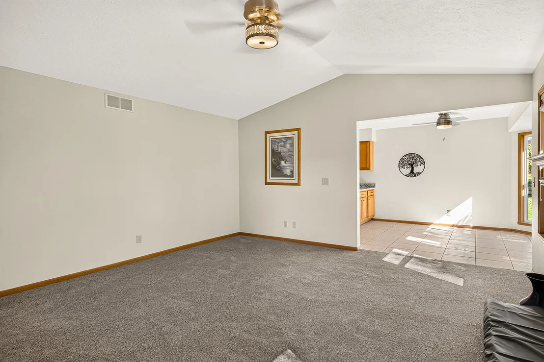 Photo of 136 Harvest Glenn Drive