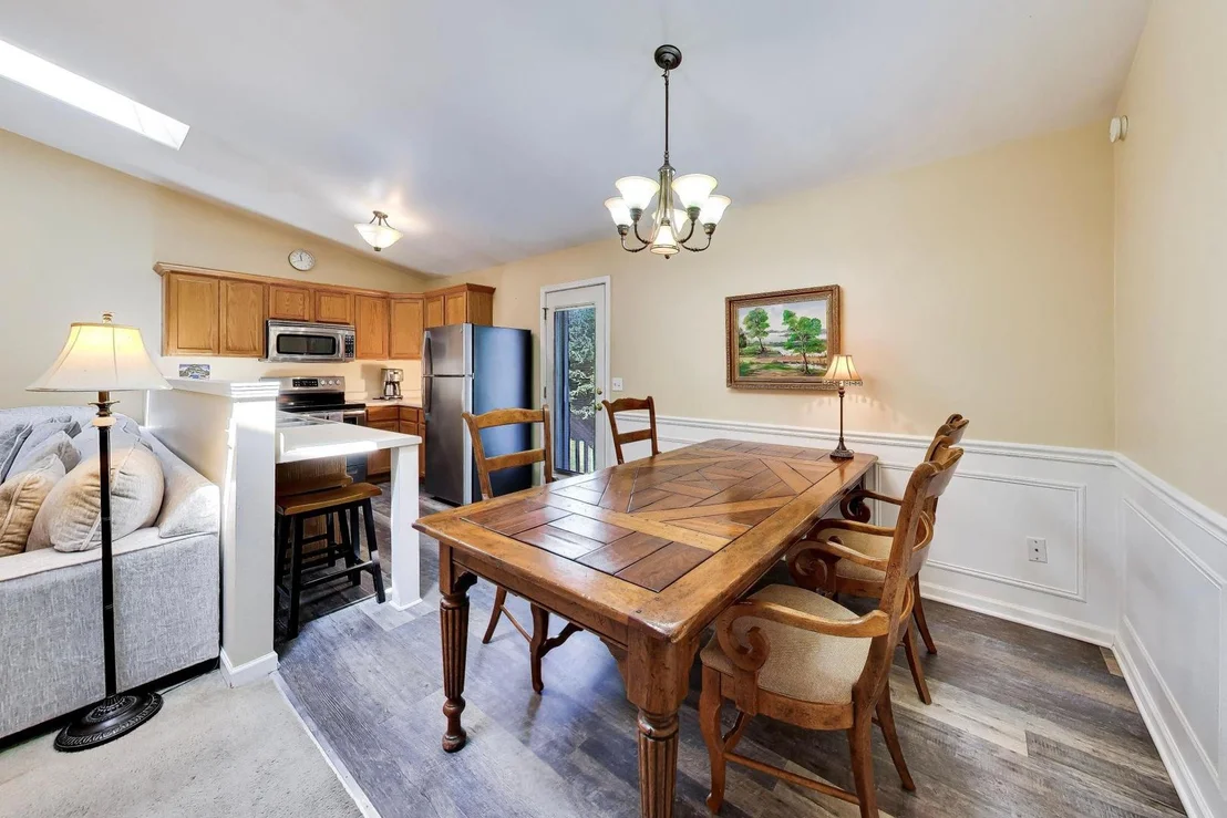 Photo of 1505 Stonefield Drive