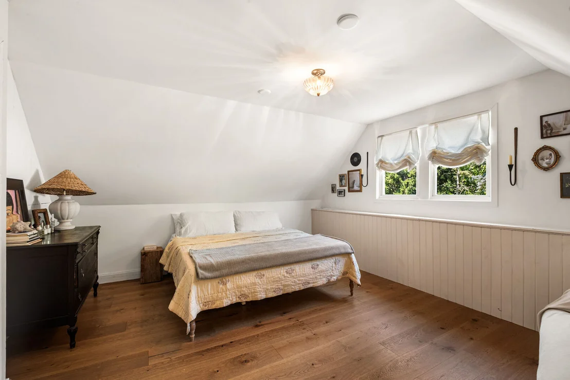 Photo of 1008 Edward Road