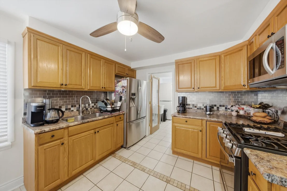 Photo of 2115 Halsey Drive