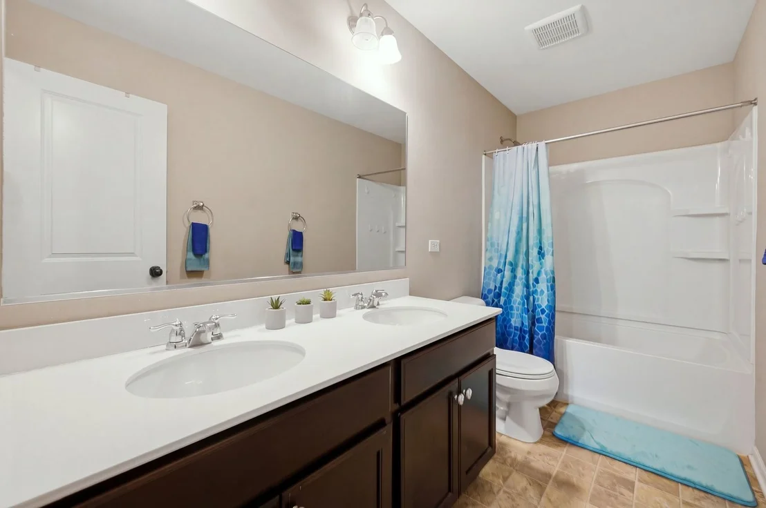 Photo of 901 Hudson Drive