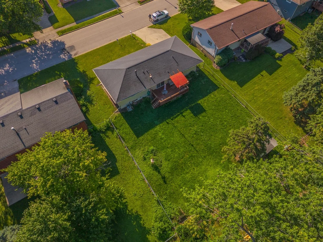 Photo of 703 Lara Road