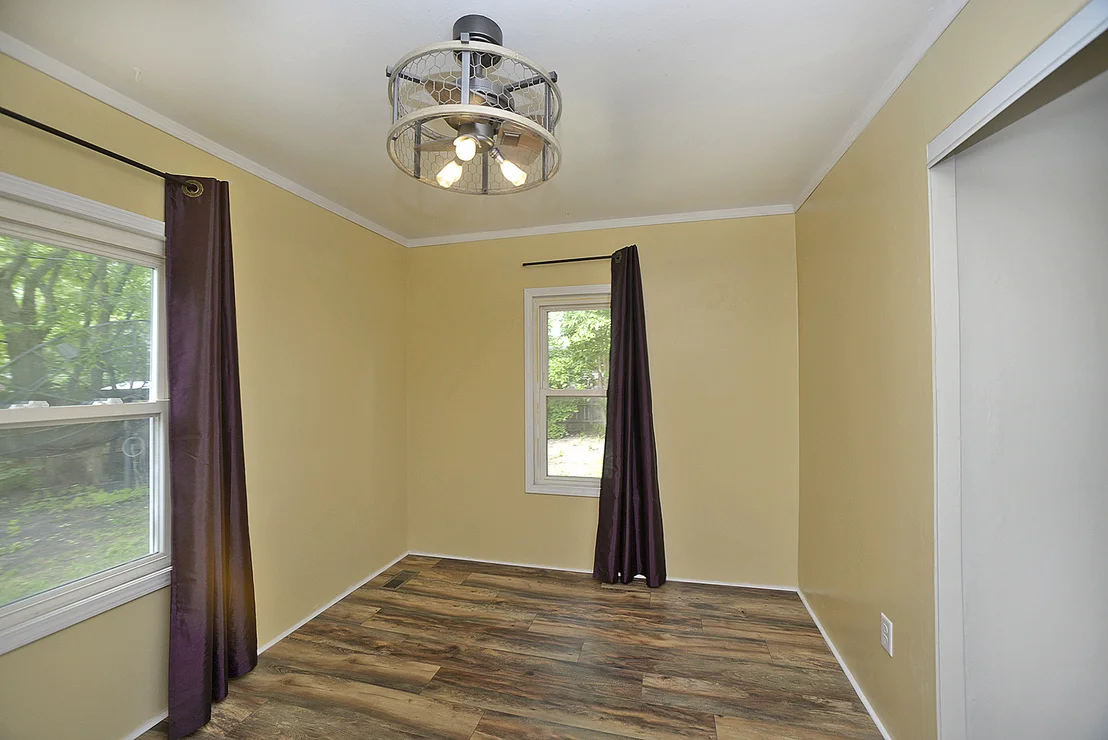 Photo of 1111 Walnut Street