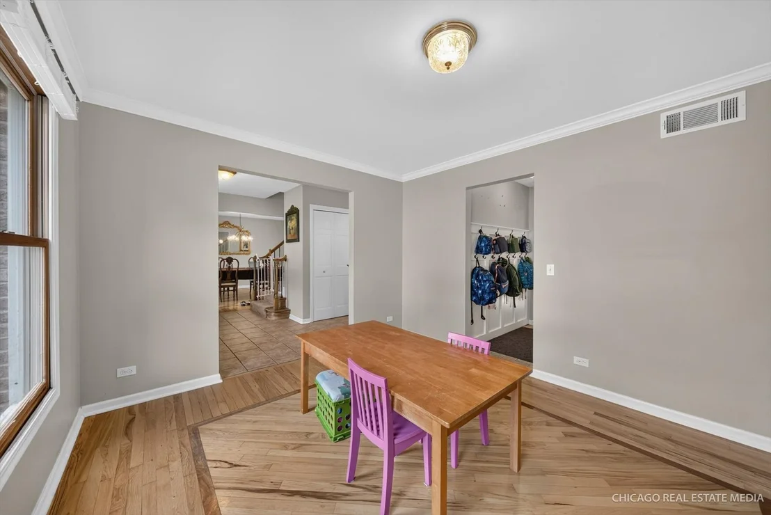Photo of 5N791 Ravine Drive